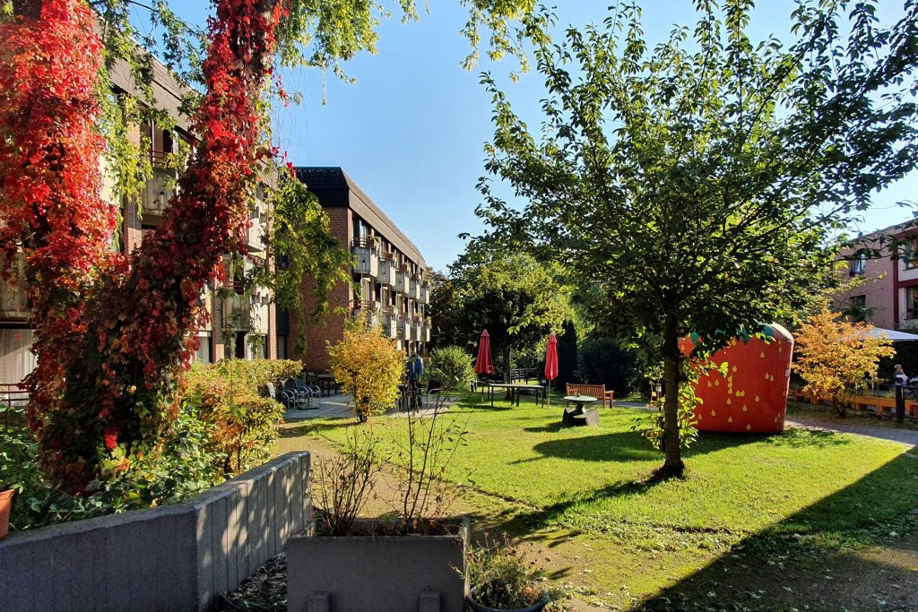 Casa Mia Care · Moderne Seniorenzentren für eine moderne Pflege · Standort Duisburg / Großenbaum